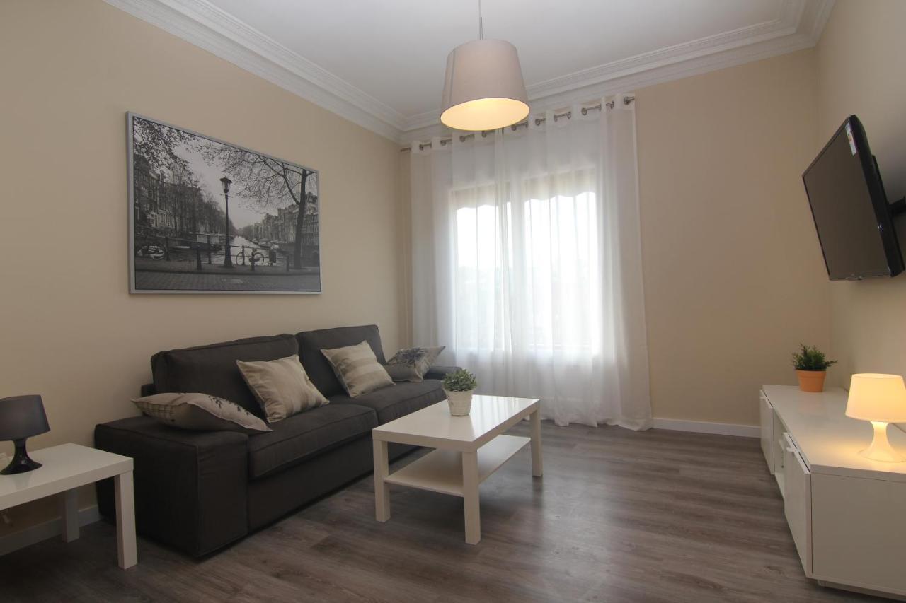 Felip - Spacious And Quiet Apartments 巴塞罗那 外观 照片