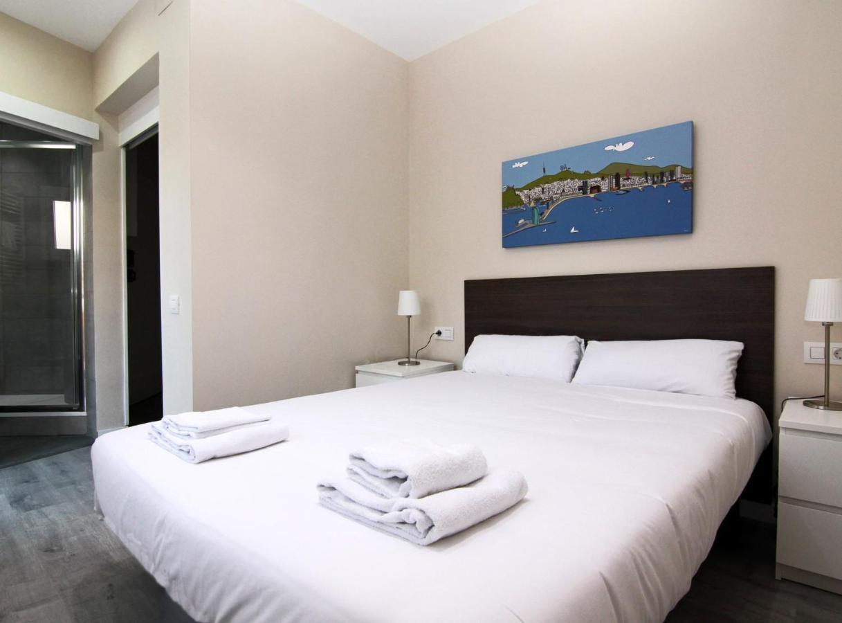 Felip - Spacious And Quiet Apartments 巴塞罗那 外观 照片